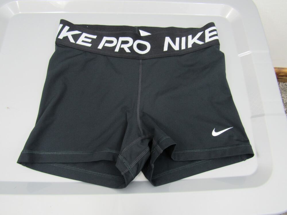 Nike Women's Pro Mid-Rise 3" Bike Shorts With No Front Seam Dri Fit Black White